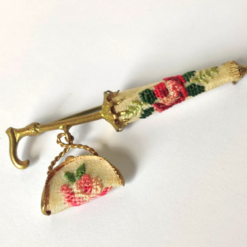 Vintage Parasol & Lady's Purse Brooch w/ Petit Point Embroidery - Picture 10 of 13